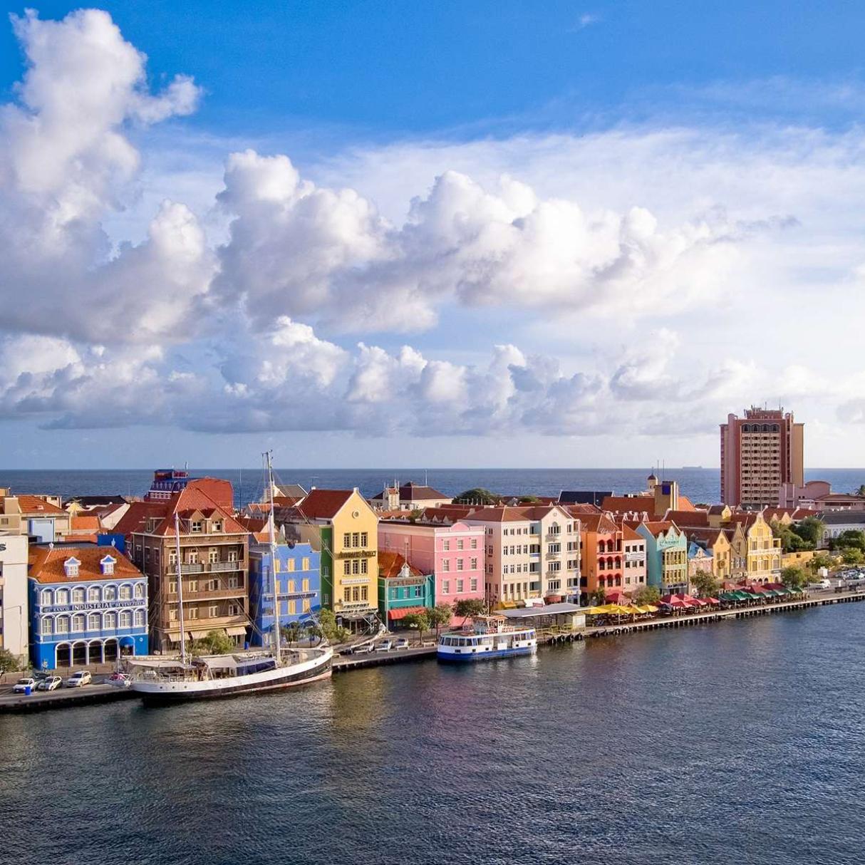 Willemstad Curaçao © via Stichting Werelderfgoed.jpg