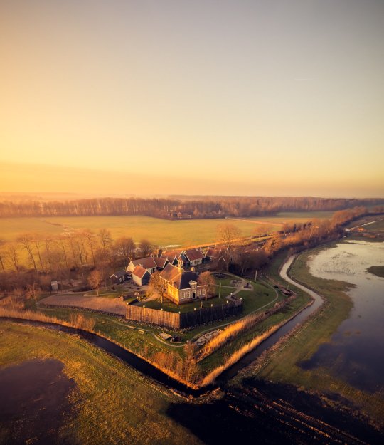 sunset schokland